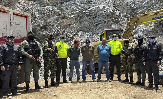 Capturados en intervención a cantera ilega en Bello Antioquia