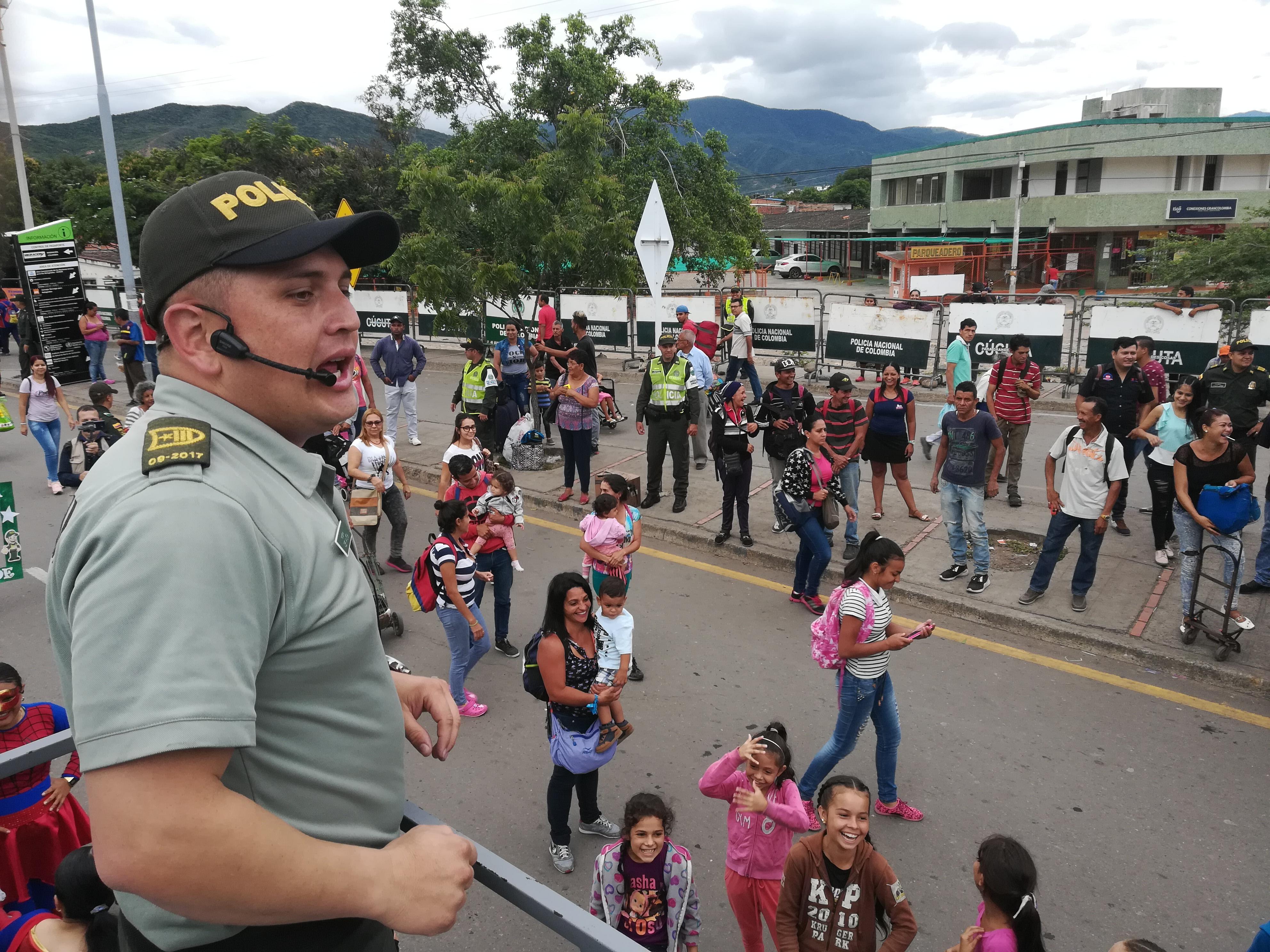 cerca-de-mil-infantes-disfrutaron-de-alegría-y-diversión-esta-actividad-fue-liderada-por-el-bus-interactivo-infantil-de-la-policía-de-infancia-y-adolescencia 