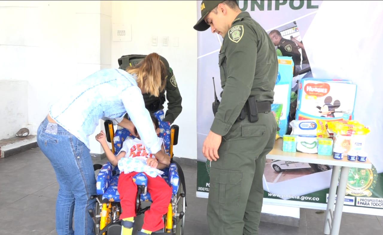 el-deseo-de-jesus-de-tener-una-silla-de ruedas nueva se hizo realidad 