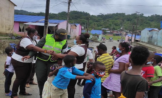 La patrullera Hanssy es protagonista de una historia muy especial 