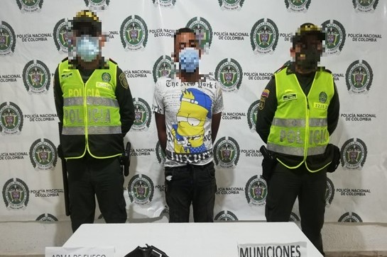 Lo-capturamos-en-flagrancia-cuando-se-encontraba-hurtando-en-los-fundadores