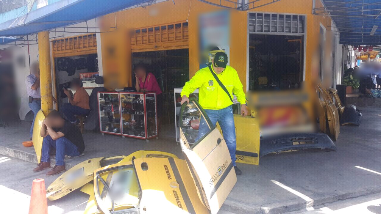 La mercancía incautada en locales comerciales tiene un valor de 25 millones de pesos