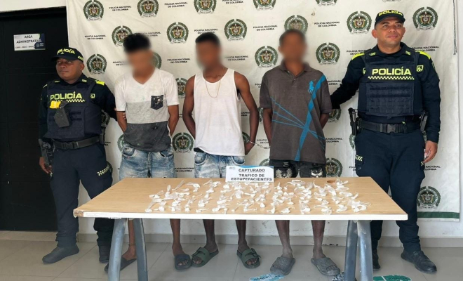 Capturados los "Tres Mosqueteros" con 218 dosis de base de coca