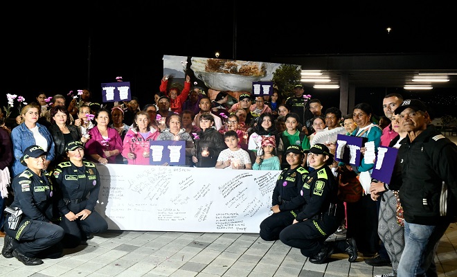 nos unimos con la comunidad para rendir homenaje a mujeres victimas