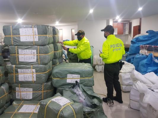 Operación-contrabando-confecciones-Bogotá