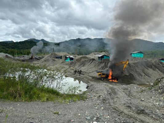  Las autoridades de Policía y Fuerzas Militares se articulan contra la minería ilegal.