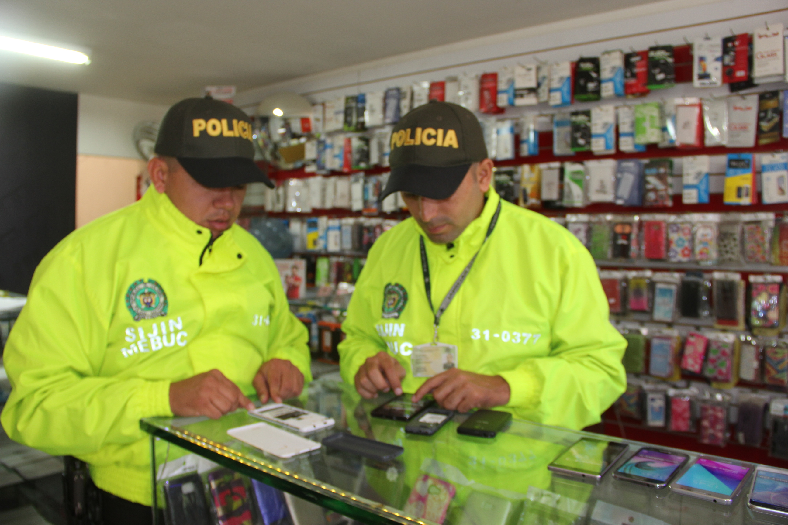 organización_delictiva_hurto_de_celulares_los_manolos