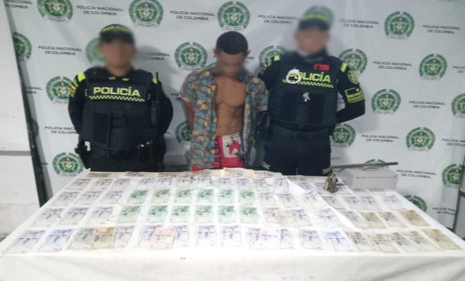 Capturada una persona por el delito de hurto y se logra la recuperación de elementos