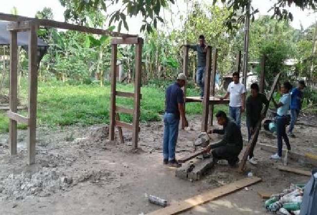 Ésta es la sexta obra de similares condiciones que la policía obsequia a niños y niñas de Leticia 