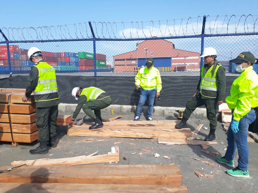 Personal de antinarcóticos hallaron 2.432 kilos de clorhidrato de cocaína