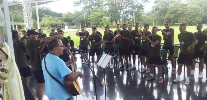 Lazos de amor Mariano
