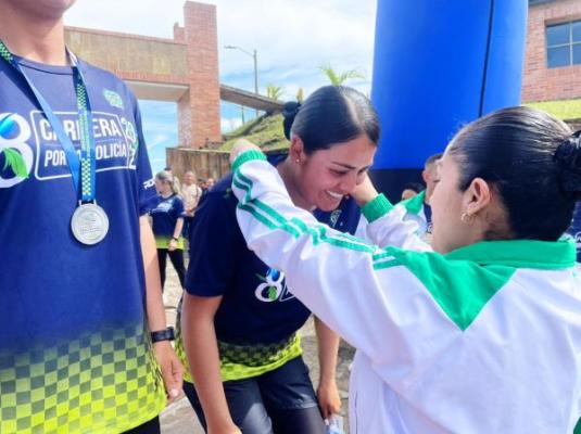 Competencia atlética con un recorrido de 5 Y 10 kilómetros