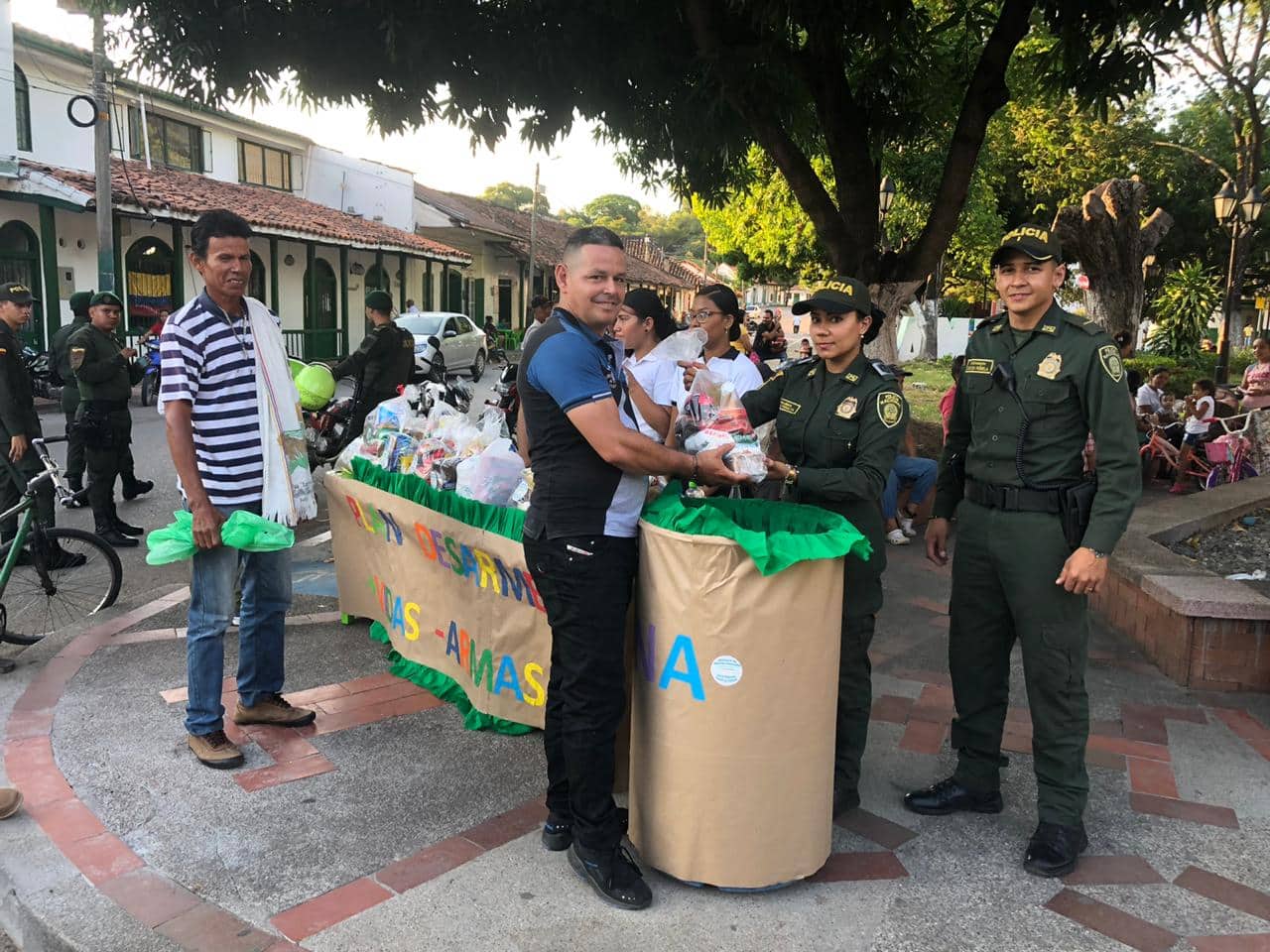 Más Vidas Menos Armas