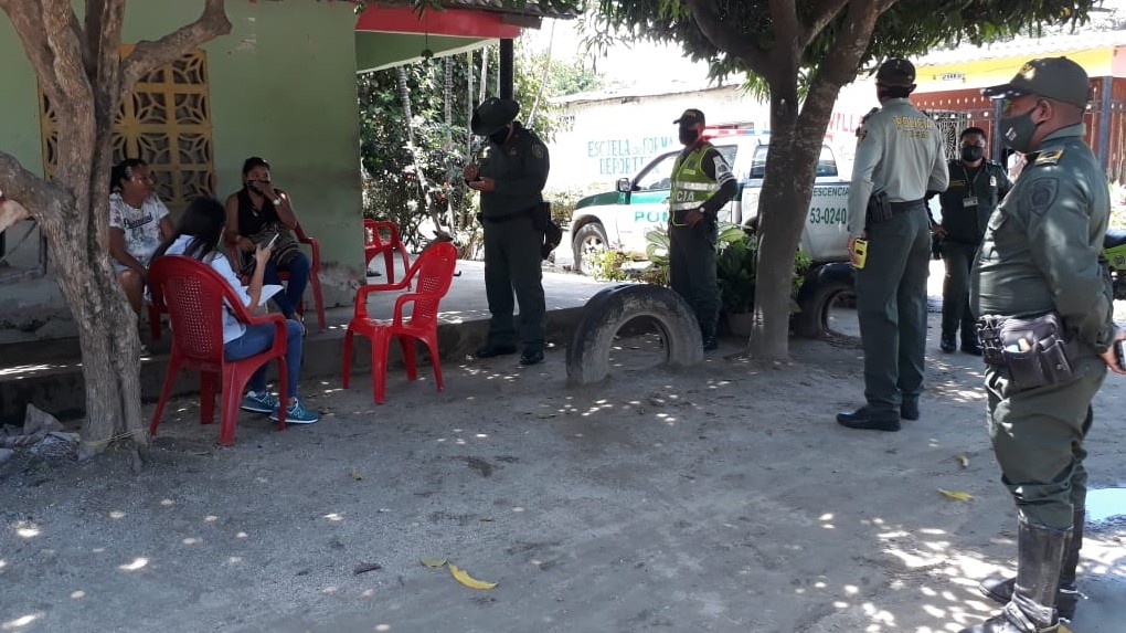comando situacional-zona bananera-planes puerta a puerta-mitigacion-covid-19-magdalena-prevencion-policia DEMAG