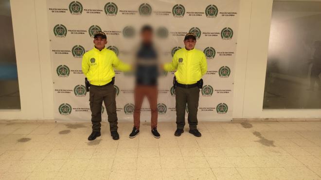 Capturado por acceso carnal violento a menor 