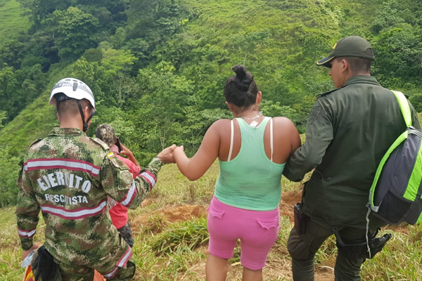 Con drones vigilamos el caudal del río para evitar una emergencia mayor en Puerto Valdivia