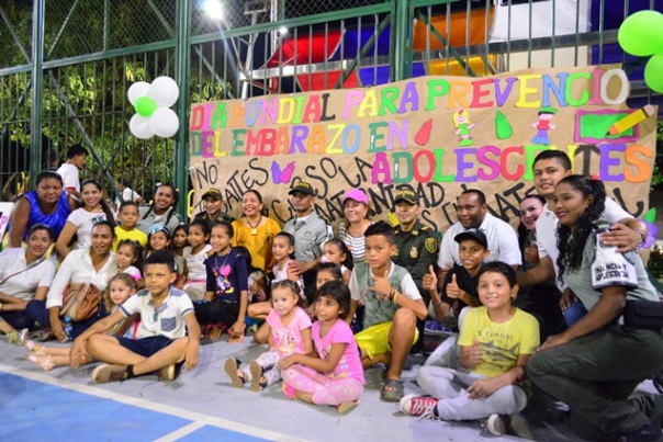 Policía-Nacional-llega-a-la-Jagua-de-Ibirico-construyendo país