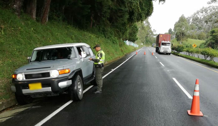 policia-pereira-operativos-puente-festivo
