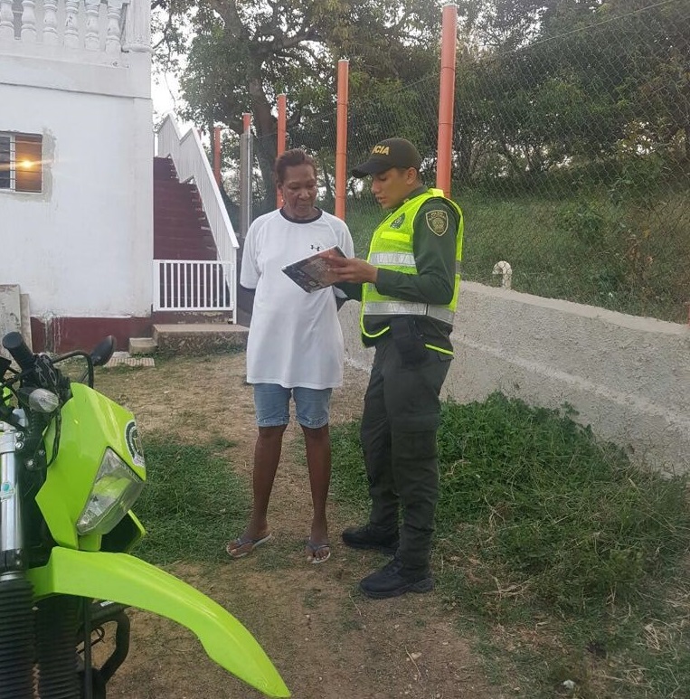 Policía despliega su plan ‘comunidad amiga’: estrategia que busca estrechar lazos con la comunidad para la reducción de delitos