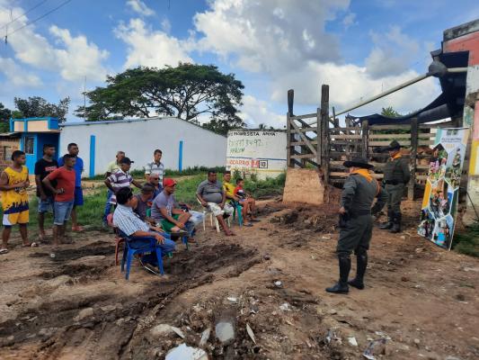 Charlas con la comunidad