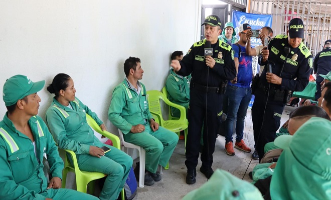 Su magnífica labor de embellecer Neiva, fue recompensada. 