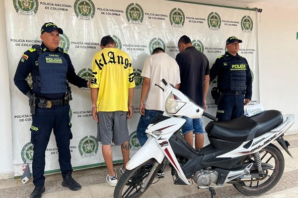 Dos Policías y tres personas capturadas por el delito de Receptación en Neiva