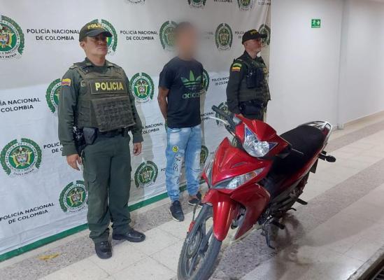POLICÍA NACIONAL LOGRA LA CAPTURA EN FLAGRANCIA DE UN HOMBRE POR EL DELITO DE RECEPTACIÓN