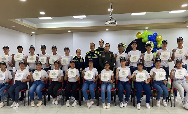Policía Nacional realizó la clausura en el municipio de Aipe del programa cívico juvenil