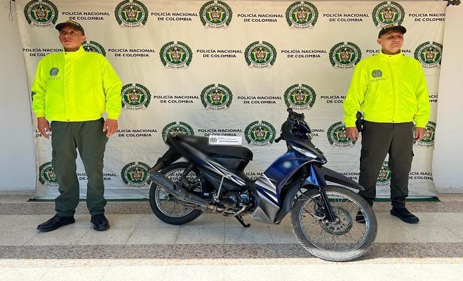 Policía Nacional, recupera motocicleta en el barrio limonar de la comuna 6 en la capital Opita