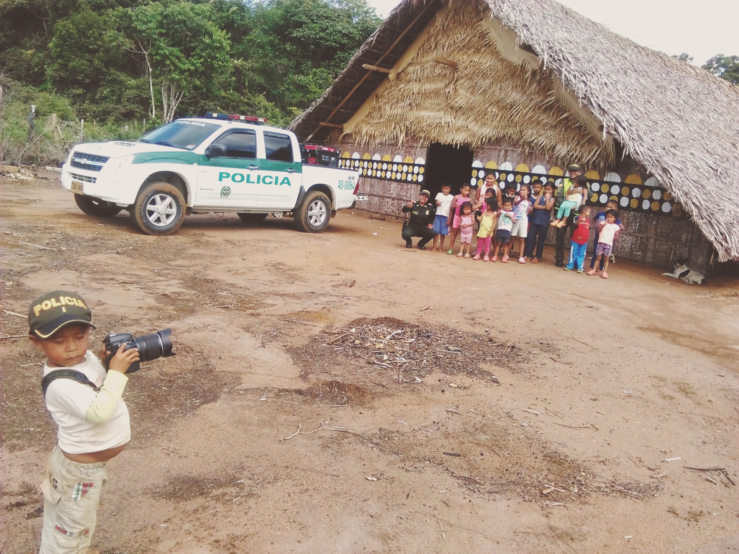 policine-policia-vaupes-mitu-ceima-cahivera