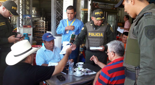 “No caiga en el jueguito de los panfletos”-policía-meta