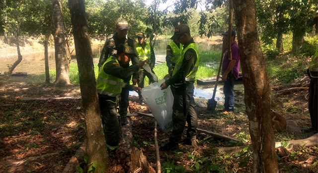 Nuestro compromiso con los humedales-policia-meta