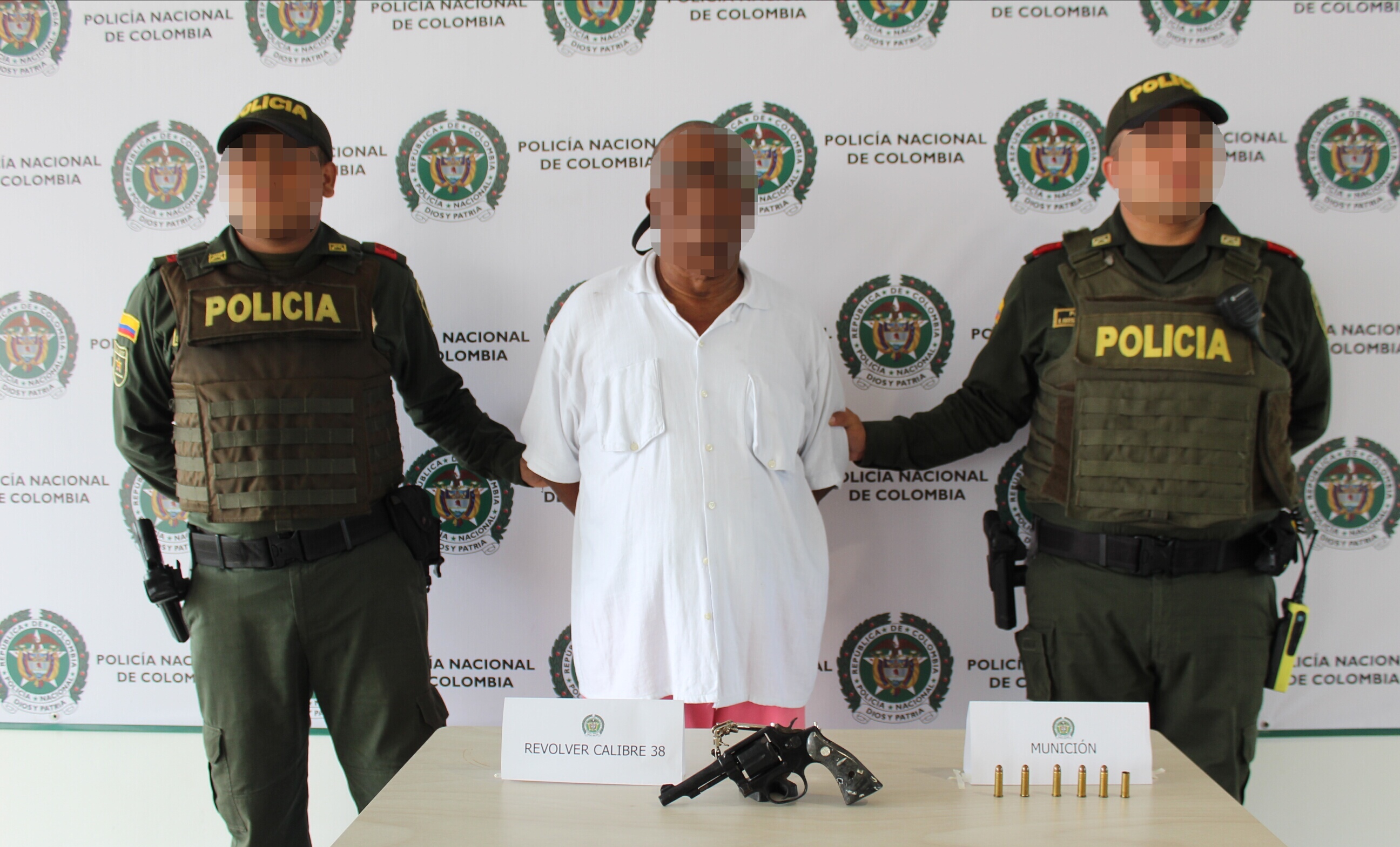 Reacción policial y apoyo de la comunidad permite la captura en flagrancia de un ciudadano