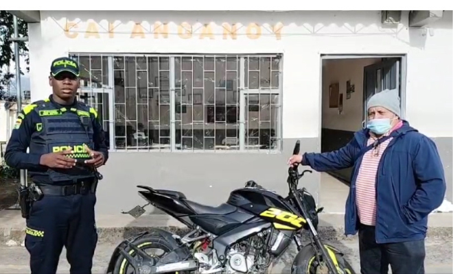 Recuperada una motocicleta en el barrio San Vicente