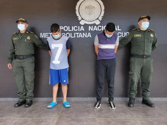 Policía Nacional en incesante persecución capturó dos delincuentes por hurto 