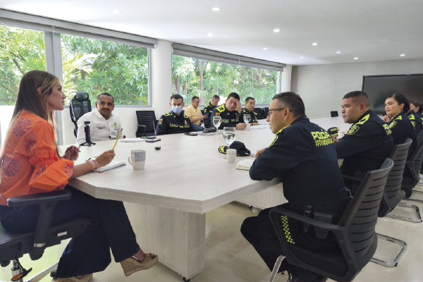 El cierre de la visita estuvo marcado por una reunión estratégica con la Gobernadora del Cesar, Elvia Milena Sanjuán Dávila