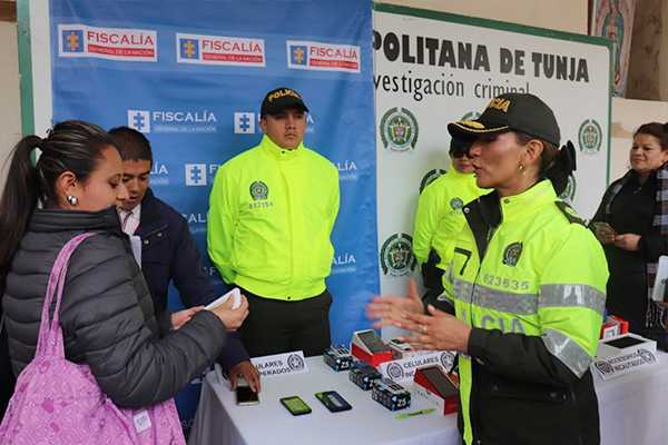 RUEDA-PRENSA-HURTO-CELULARES
