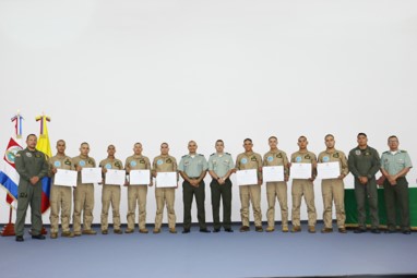 GRADUACI&Oacute;N CURSO SAR
