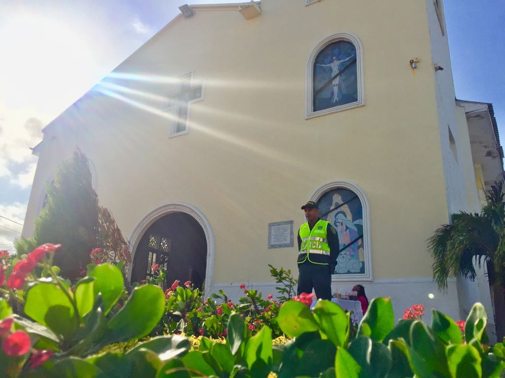 El acompañamiento y presencia policial antes, durante y después.