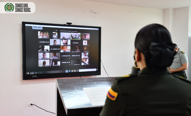 Estudiantes se capacitan para servir a la comunidad