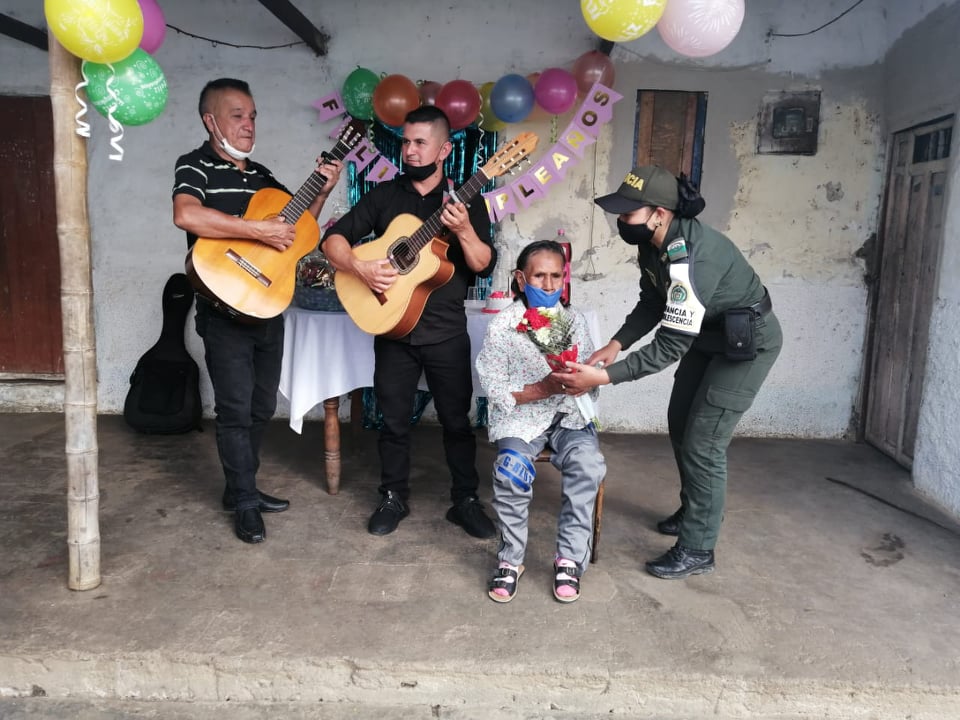  serenata_en_su_cumpleanos