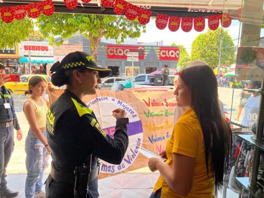 Socialización de las líneas 123 y 155