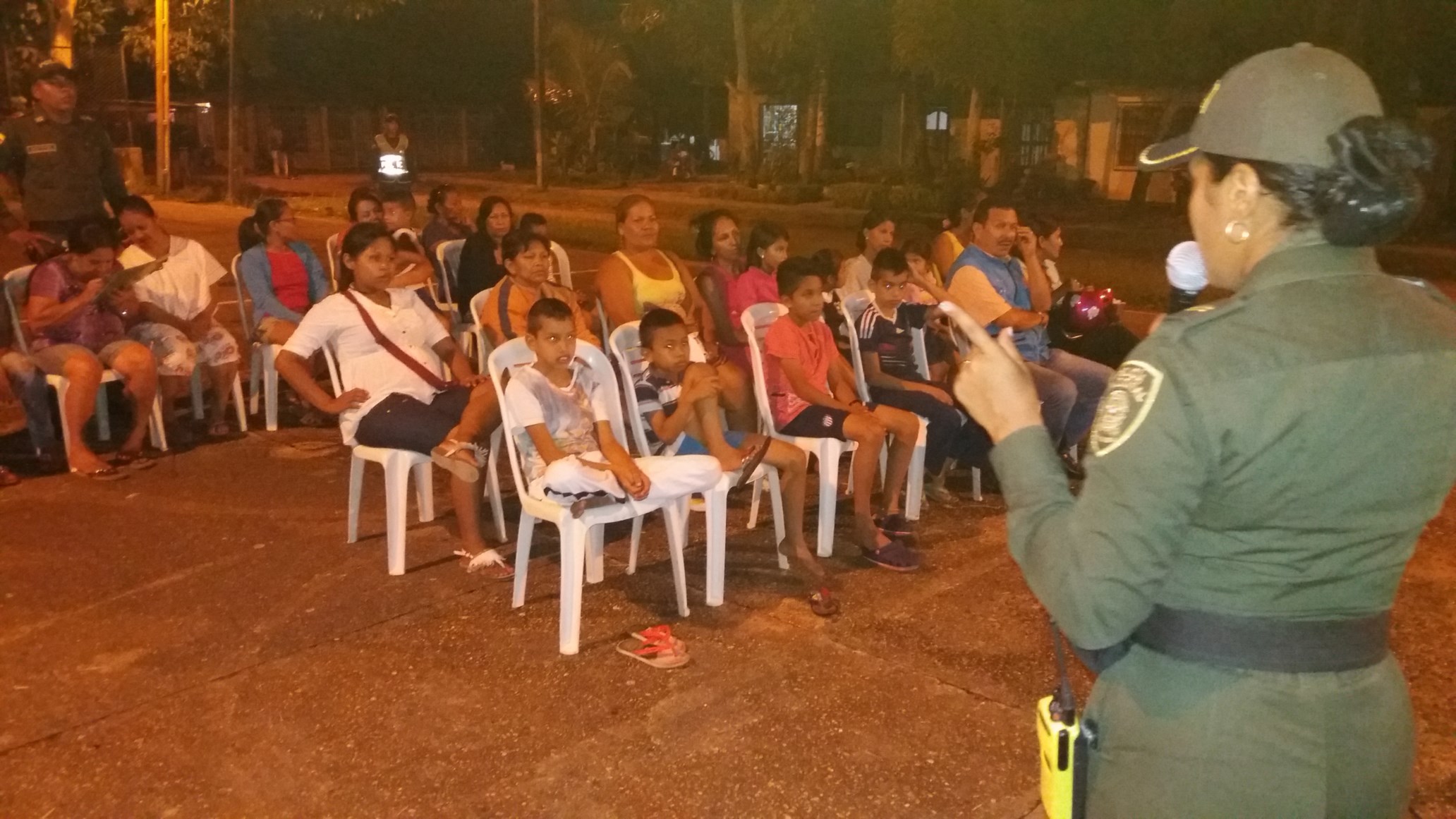 Comisaria-de-familia-apoya-la-actividad 