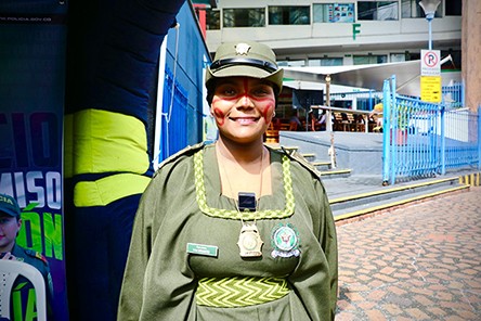 Conmemoración y reconocimiento, de la inclusión de la Policía Nacional hacia los pueblos indígenas.