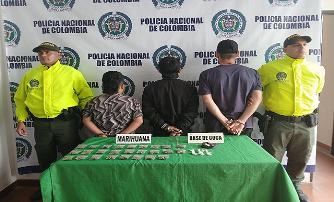 Las edades de los capturados oscilan entre los 22 y 32 años de edad