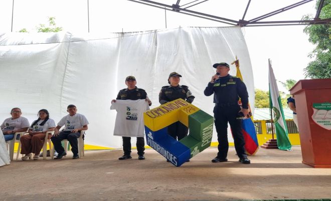 policías, trinomio de la seguridad