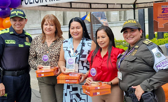 ¡NO! a la violencia contra las mujeres.