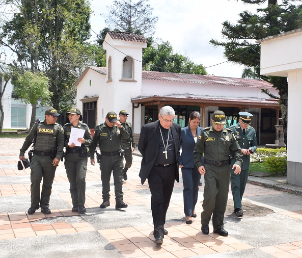 llegada_de_monseñor_fabio