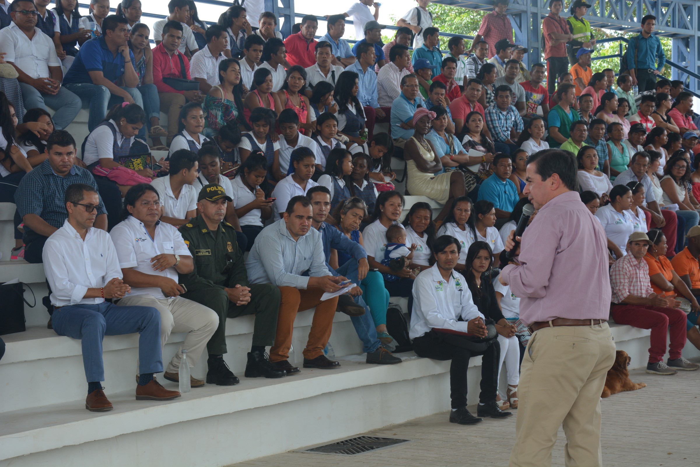 visita ministro del interior mitu