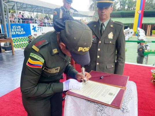 Mujeres que han decidido servir a los ciudadanos 
